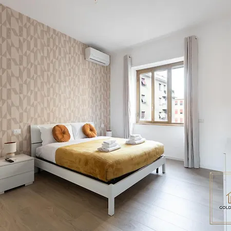 Lägenhet Golden House - 1bdr Apt, 10min To Center-100mt Metroa - 2-4 Pax - A-c *
